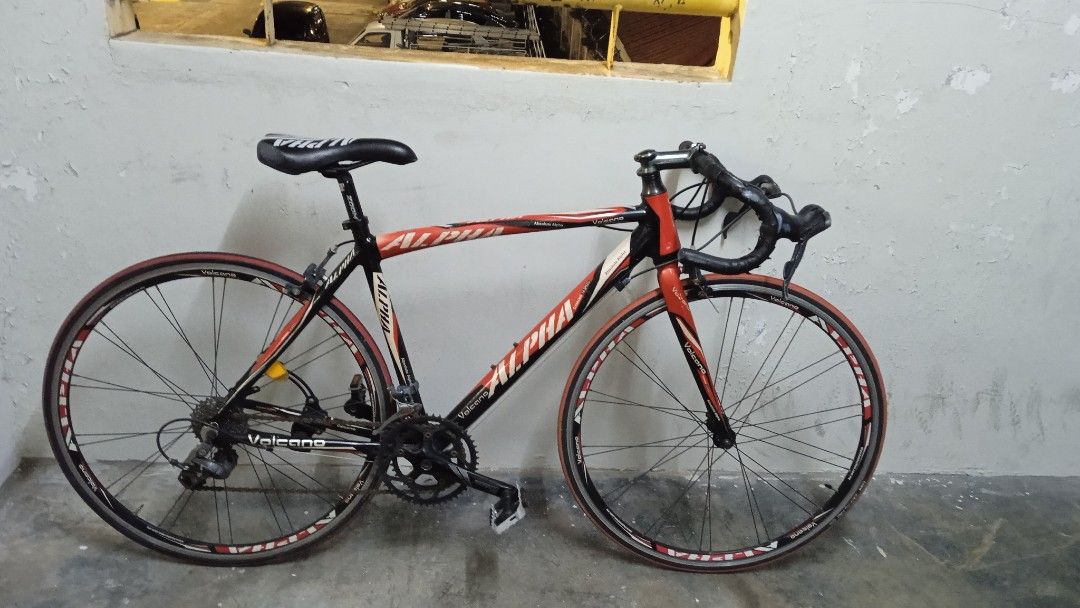 Volcano alpha road bike store