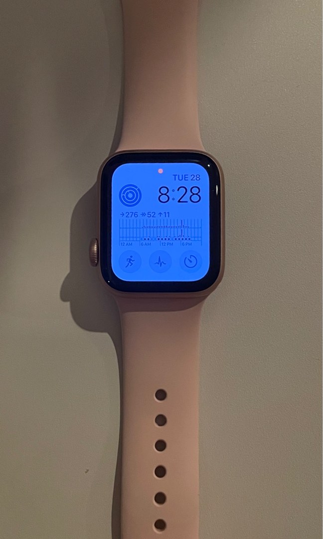 Apple Watch Series 6, 40mm, gold, with 2 extra straps, Mobile Phones