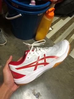 Asics volleyball outlet shoes malaysia