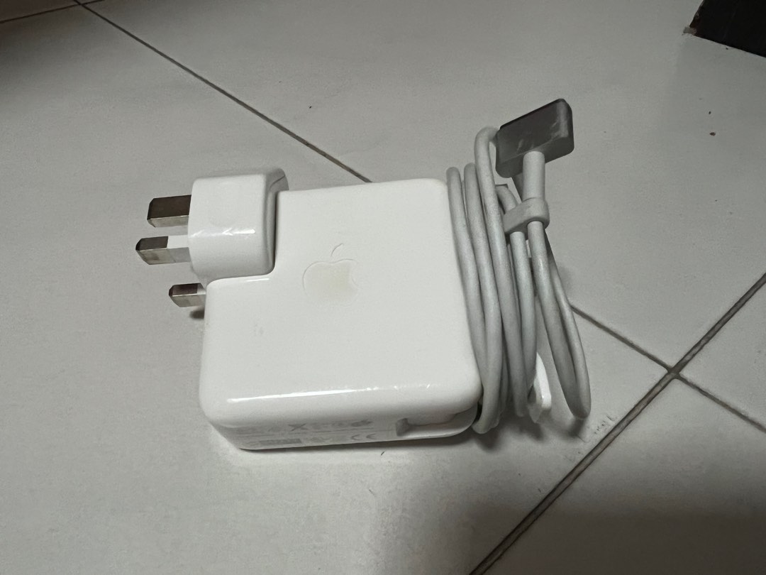 Authentic Apple adaptor, Computers & Tech, Parts & Accessories, Cables ...