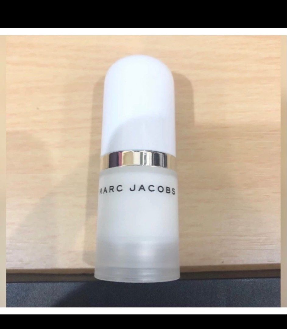 AUTHENTIC Marc Jacobs under cover undercover coconut face primer dupe