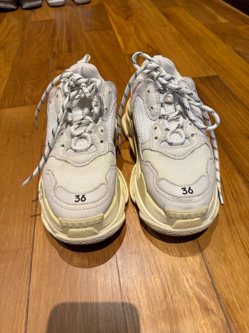 Balenciaga triple s white 36 outlet
