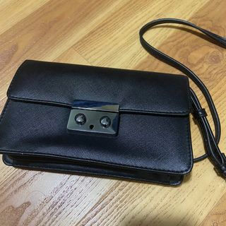 (Category: ) located in . Submitted by hotramen (Listing ID 1268159275, Image 1). Description: .