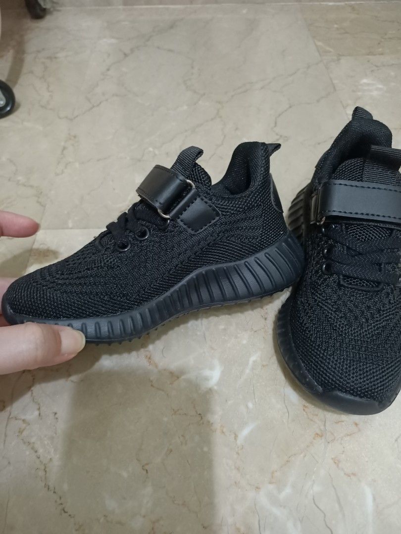 All black brand shoes 2025