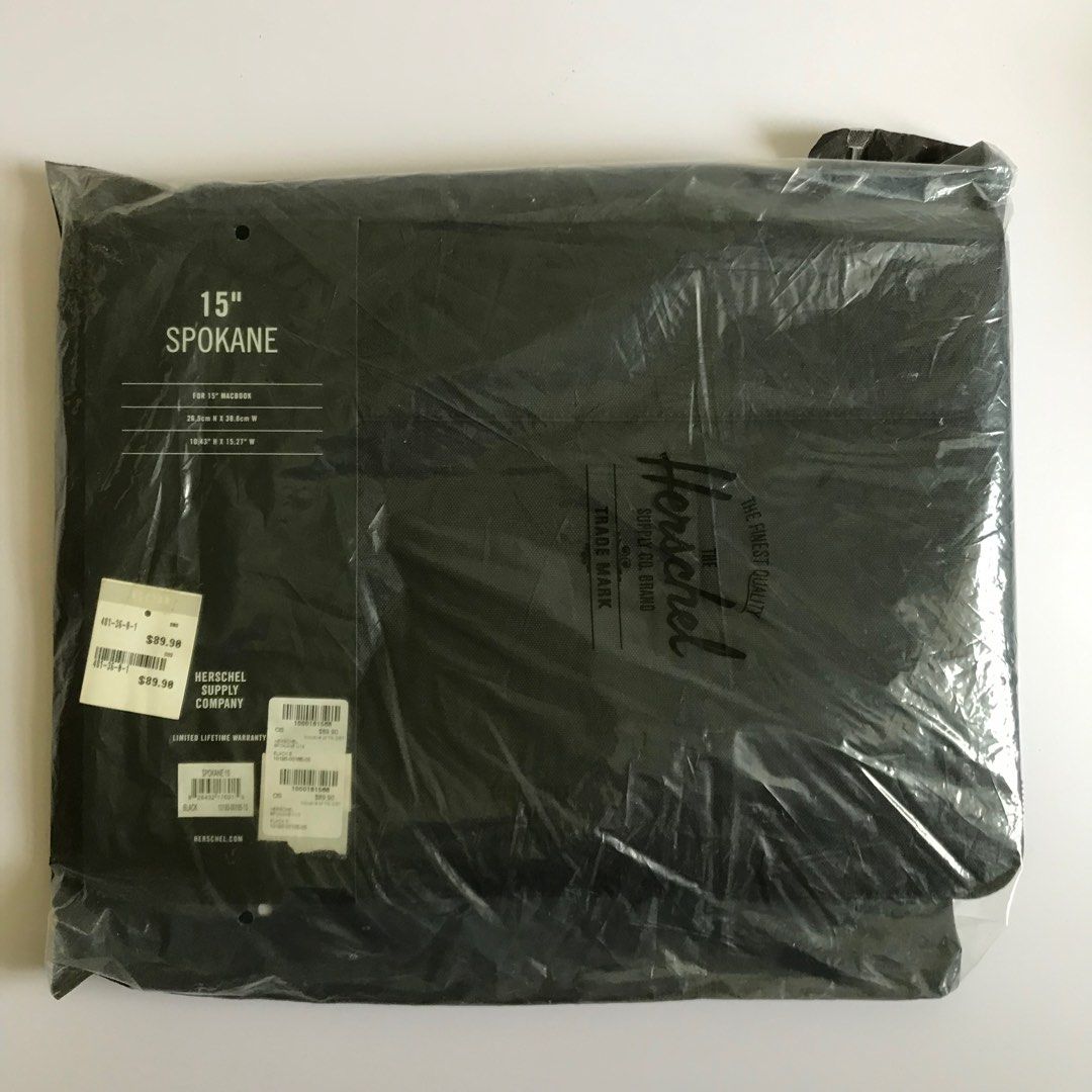 BRAND NEW HERSCHEL SPOKANE 15 LAPTOP SLEEVE LAPTOP CASE COVER