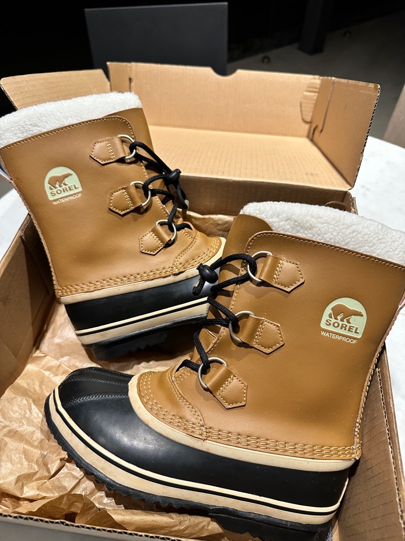 Brand new Sorel Kids Snow Boots Babies Kids Babies Kids