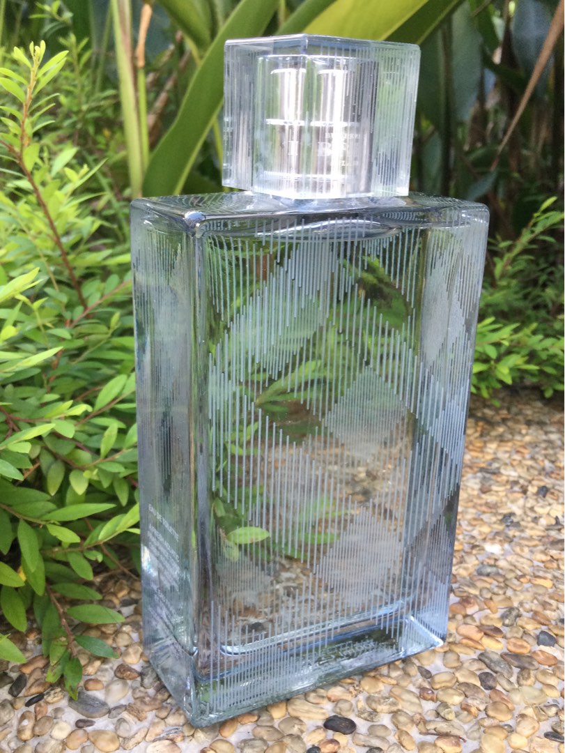 Burberry Brit Splash reserve Beauty Personal Care