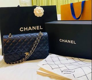 CHANEL, Bags, Chanelmediumcaviarwith Receiptsdustbagauthenticityexcellent  Condition