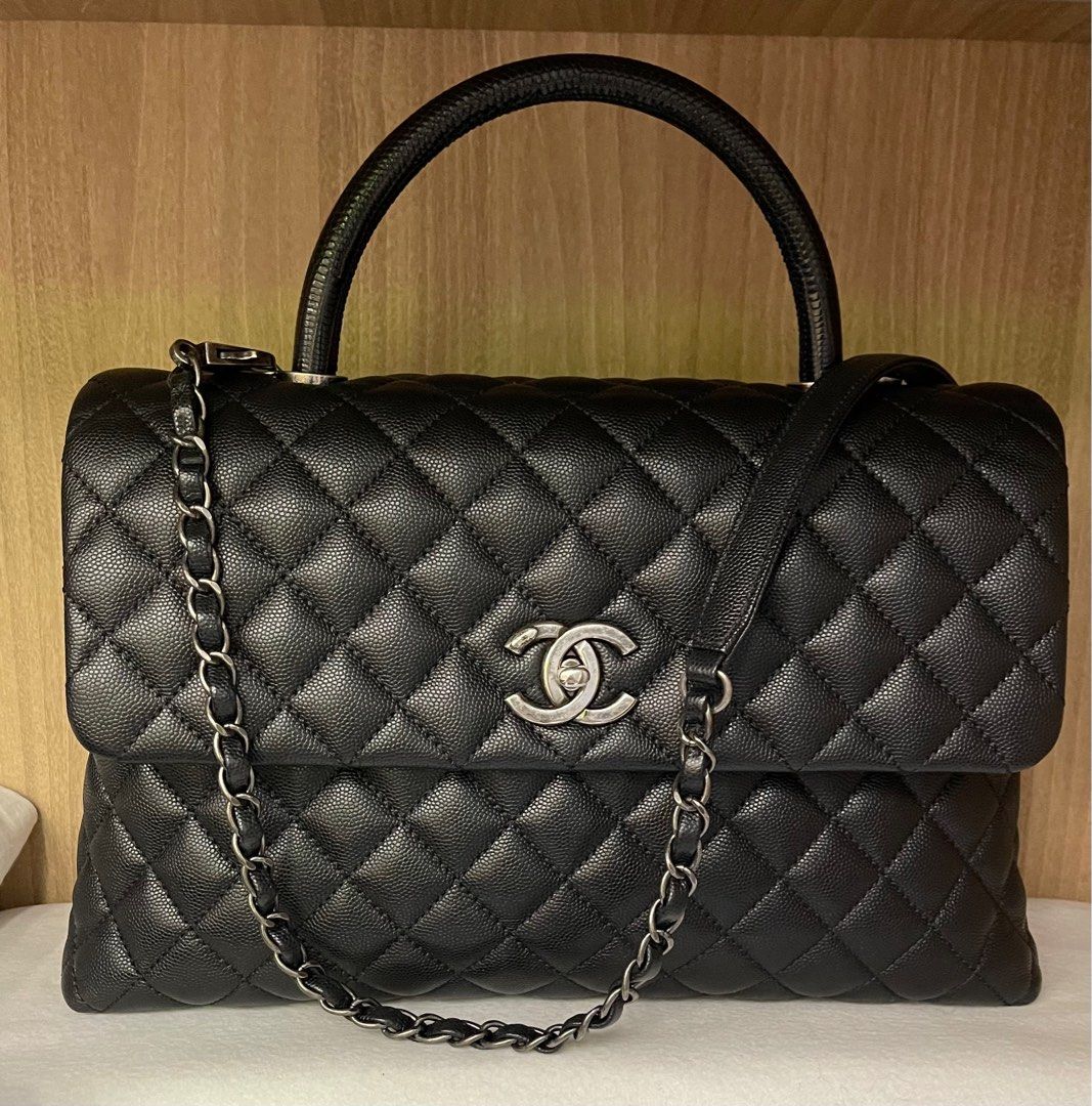 chanel makeup pouch bag leather