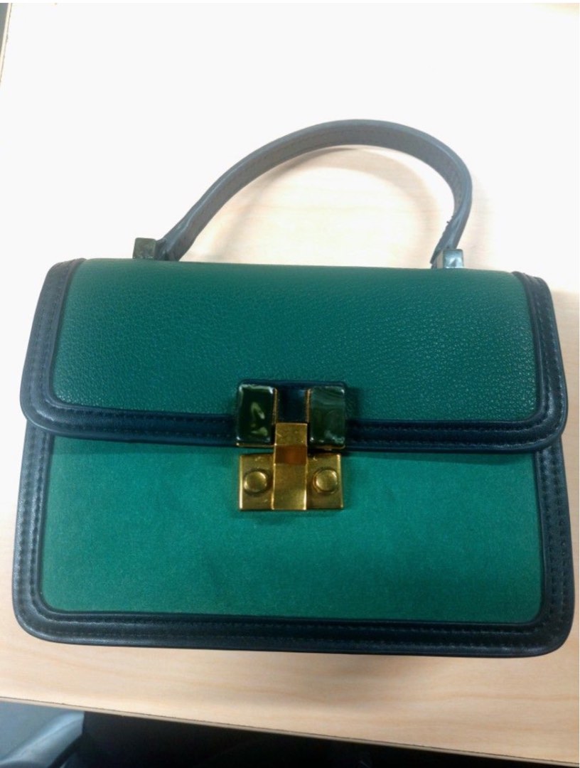 Charles &Keith authentic emerald top handle bag marble lock, Luxury
