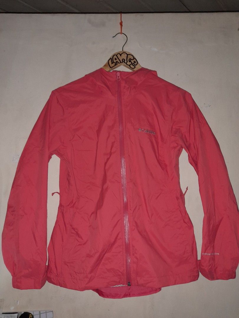 Columbia Omni-Tech Rain jacket, Women's Fashion, Coats, Jackets and ...
