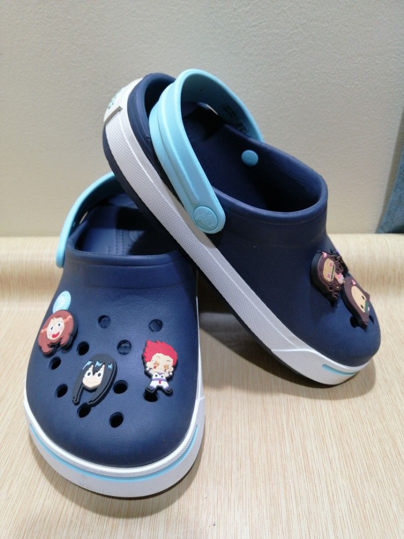 Kids crocs size 2 2025