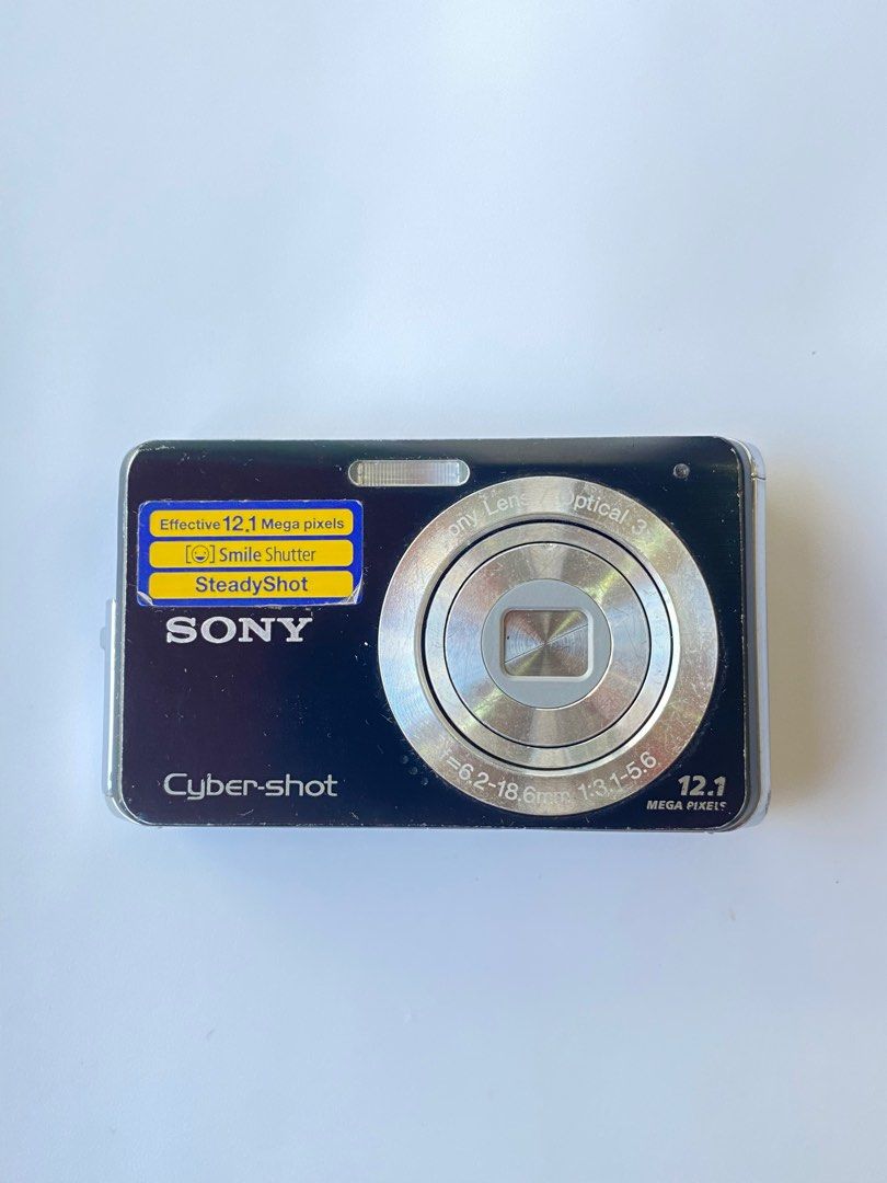 Digital Camera Sony Cybershot DSC-W190 (Category: Cameras) located in Valenzuela. Submitted by alfeopaulramos7490 (Listing ID 1268240291, Image 2). Description: Sony Cybershot DSC-W190 12.1 megapixel P5,199 +sf Inclusion: * unit / body * original sony battery * original sony memory stick pro * original sony adapter * original sony cables * original sony charger * original canon wrist cord 100% all buttons are crispy and working no hard press WITH