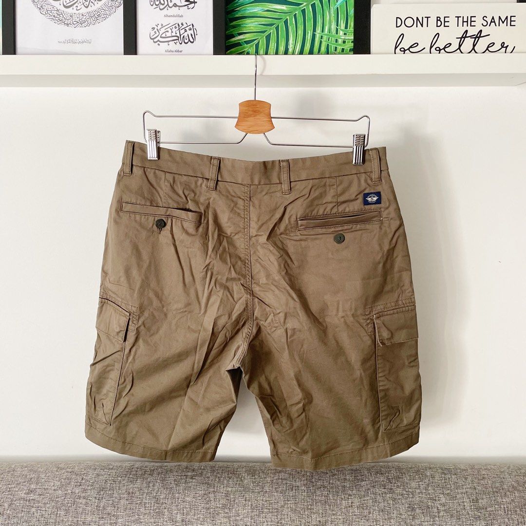 DOCKERS Cargo Pants Men s Fashion Bottoms Shorts on Carousell