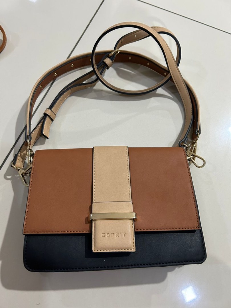 Esprit cross store body bag