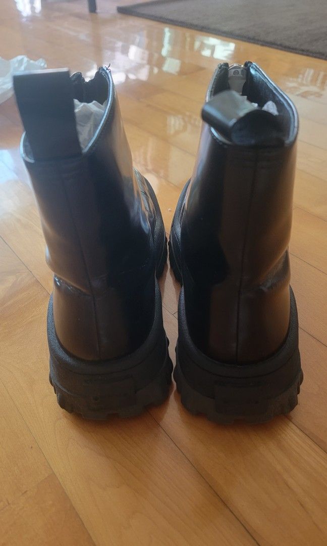 EYTYS Raven II Boots, Black, EU 43 (M), 女裝, 鞋, 靴- Carousell