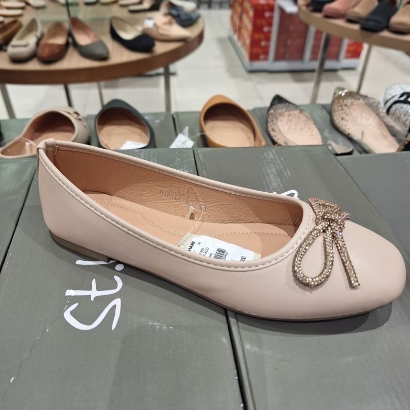 Beli flat shoes on sale