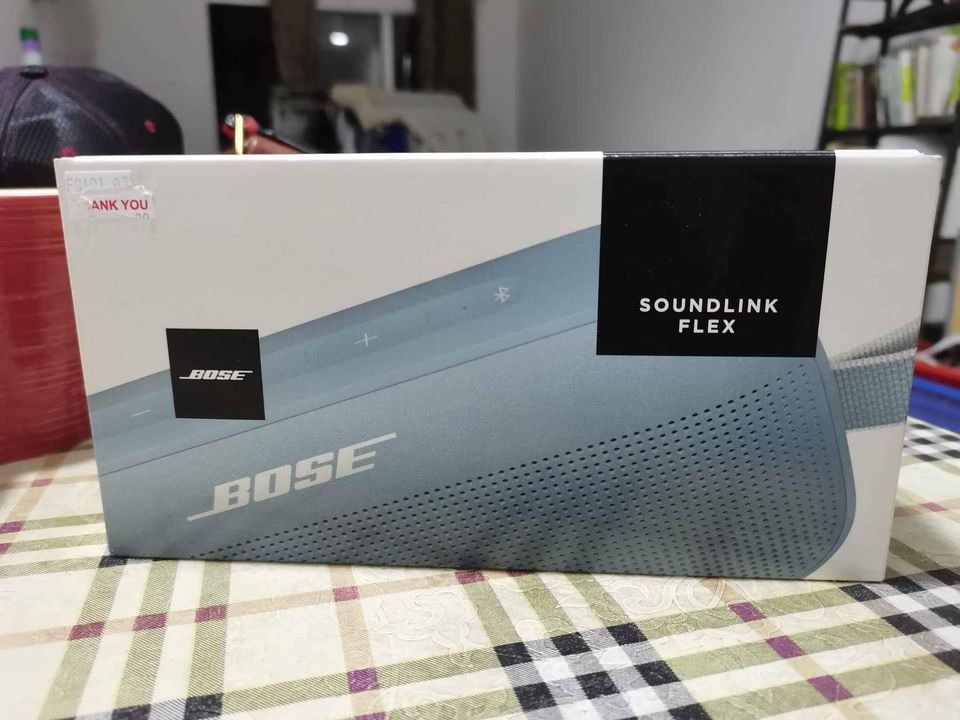 For Sale BOSE Soundlink Flex Audio Portable Audio Accessories