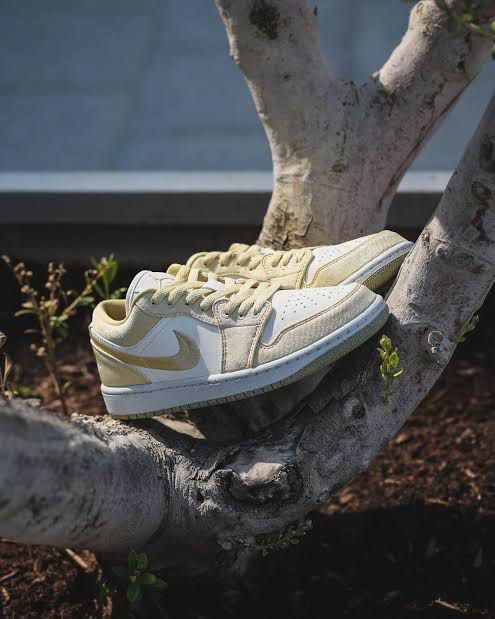 Retro 28 2024 low for sale