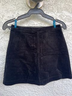 (Category: ) located in . Submitted by shopwithstyle_ (Listing ID 1268200028, Image 1). Description: .