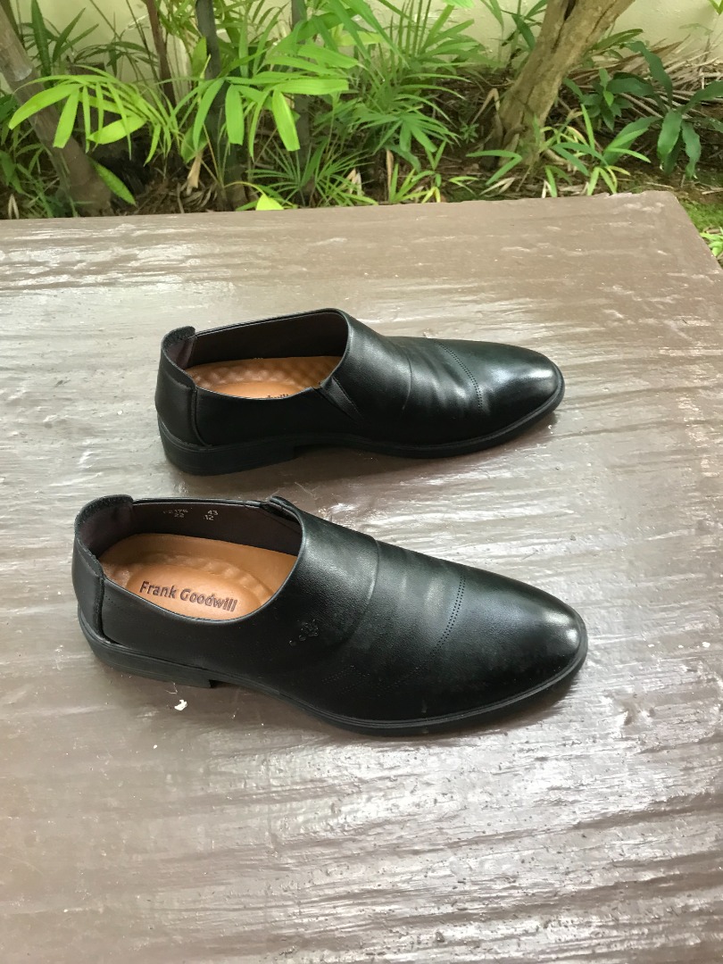 Frank Goodwill shoes. Size EU43 UK9 US10. Seldom use and in good condition. Fixed price