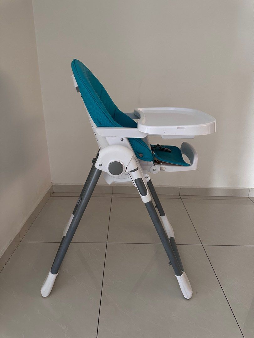 Giggles essex high sale chair