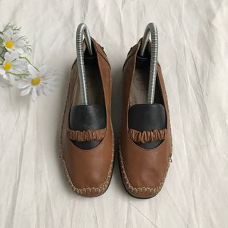 GISSE tan genuine leather loafers flat