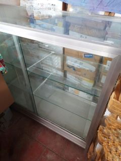 Glass Estante