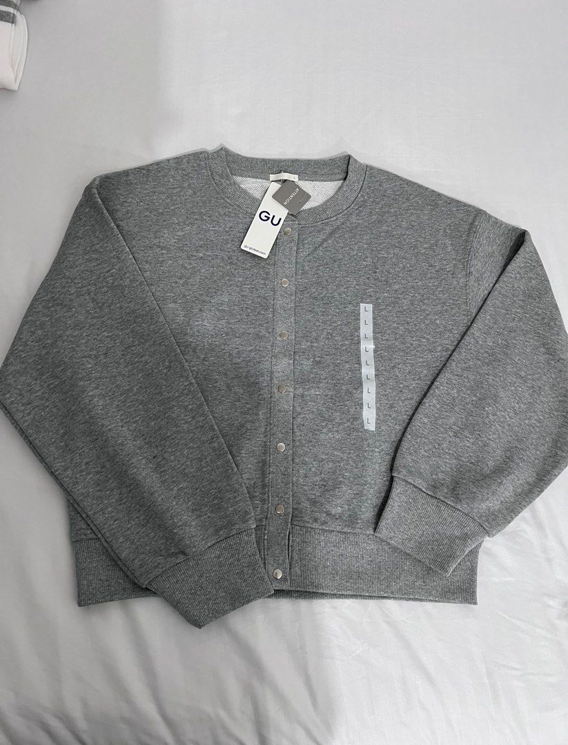 GU GRAY BUTTON DOWN JACKET (Category: Coats, Jackets and Outerwear) located in Quezon City. Submitted by justdeclutter2023 (Listing ID 1268219001, Image 2). Description: .