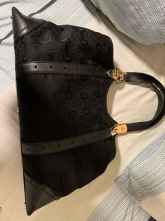原價六萬多Gucci horsebit 黑色老花大包包