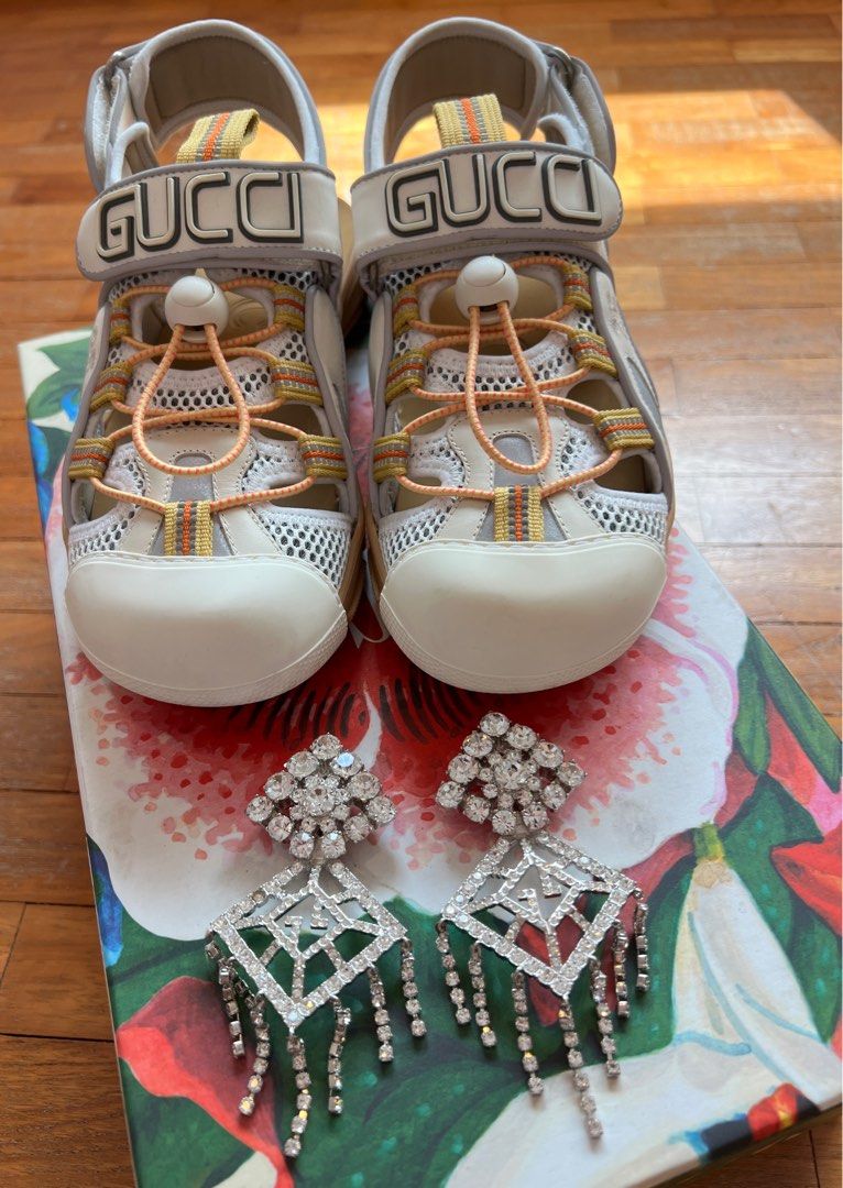 Gucci sandals size sale 11