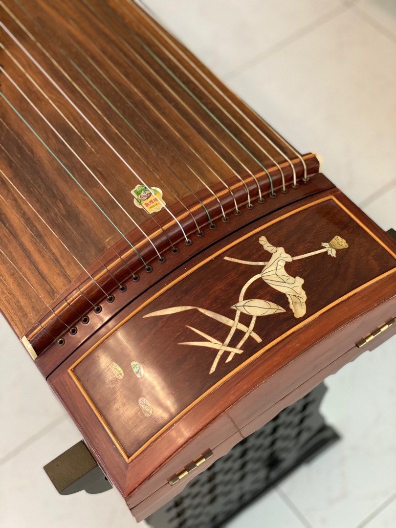 Guzheng Secondhand zither on sale, Hobbies & Toys, Music & Media