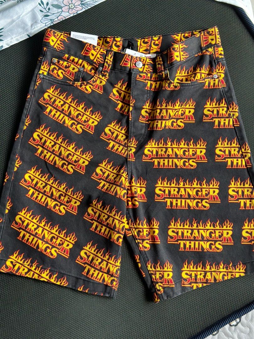 Stranger things shorts h&m clearance