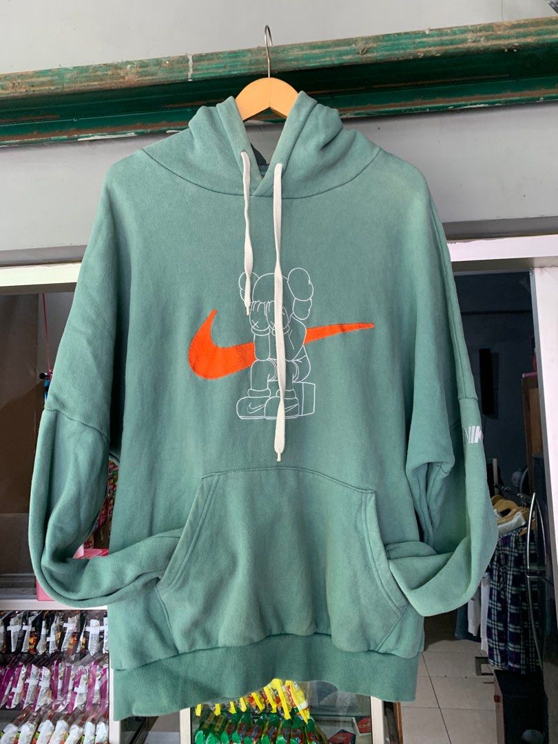 kaws nike hoodie