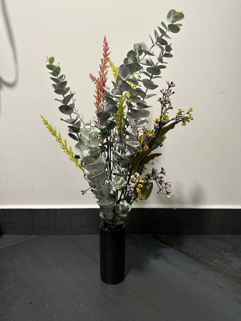 Hooga Faux plants with Vase, Furniture & Home Living, Home Decor