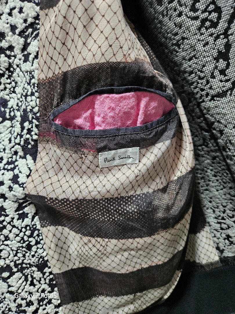 Jacket (Category: Coats, Jackets and Outerwear) located in Singapore. Submitted by 8ee9oh (Listing ID 1268240492, Image 3). Description: 8/10 good condition bought from Japan about $1800+ made in Japan embroidered print.
