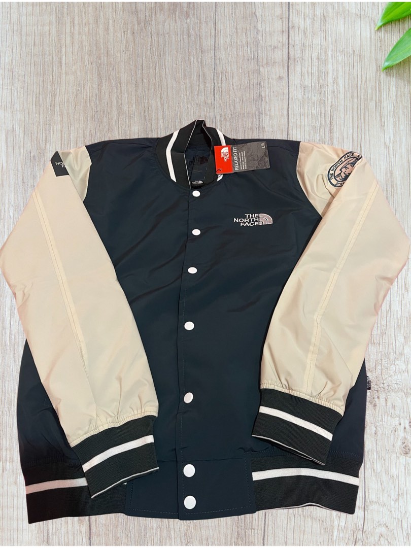 Jacket varsity The North Face UK L ARMY Fesyen Pria Pakaian