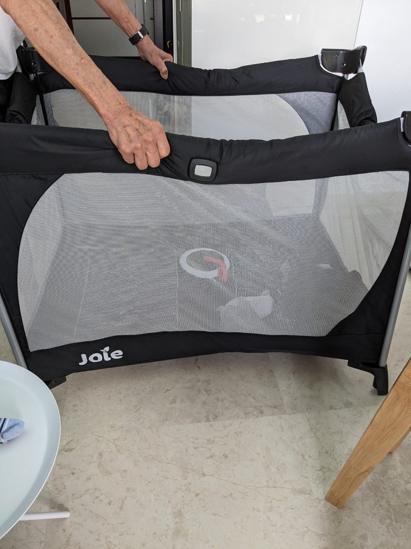 Joie allura bassinet travel cot sale