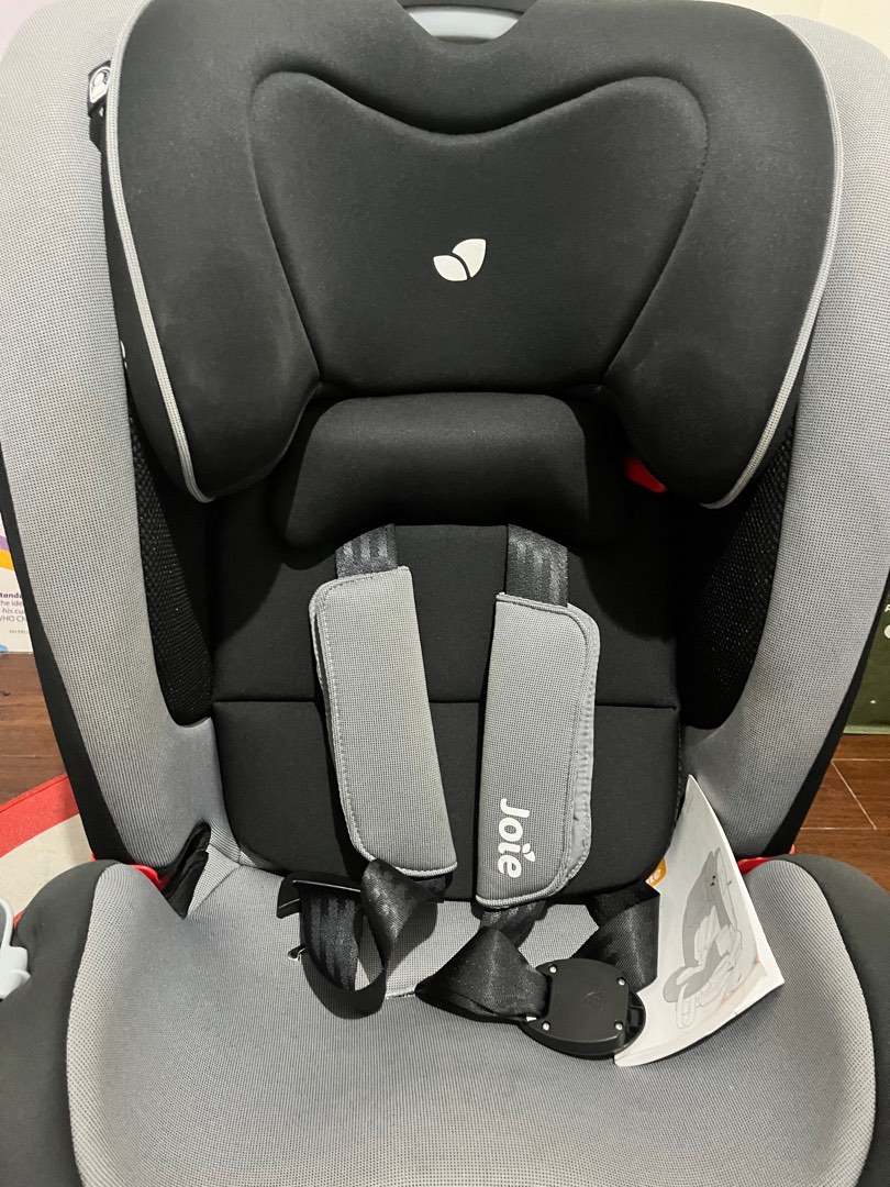 Joie Bold Car Seat (9kg-36kg), Babies & Kids, Going Out, Car Seats on  Carousell