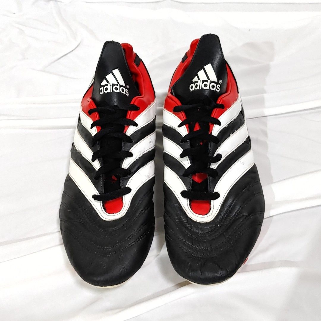Sepatu bola top adidas predator mania