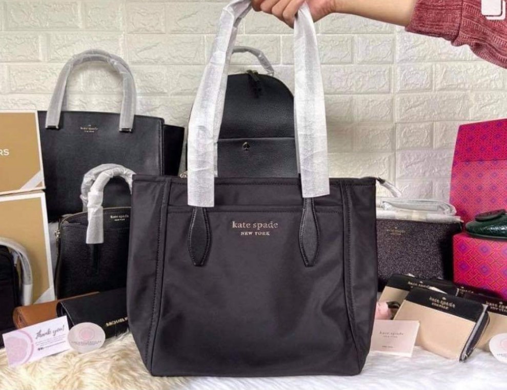 Kate spade daily deals medium tote