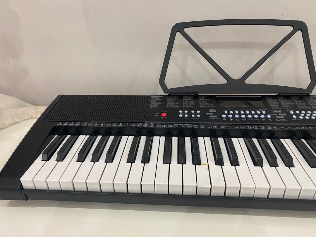 Keyboard Piano + Guitar (Selling both), Hobbies & Toys, Music & Media