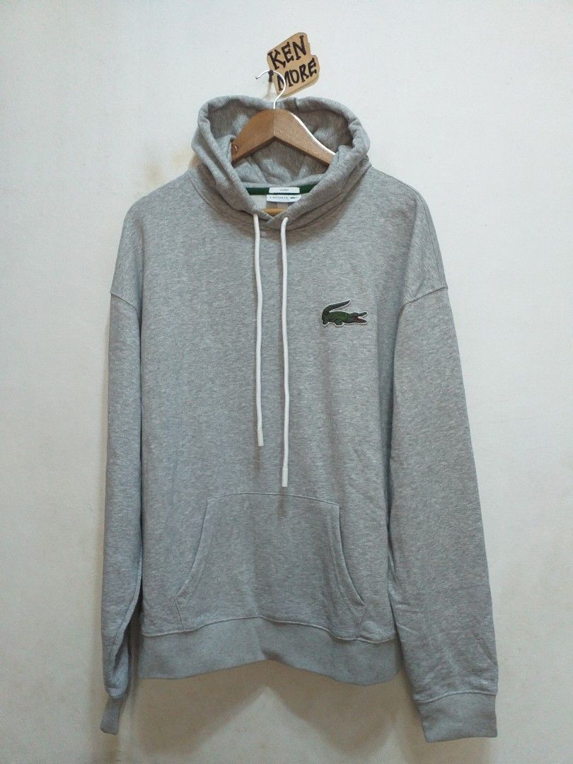 Lacoste Pullover Hoodie (Category: Coats, Jackets and Outerwear) located in Taguig. Submitted by moreken1985 (Listing ID 1268211032, Image 1). Description: Lacoste Pullover Hoodie FR 6 / US XL (Unisex) Dimens (24x28) Excellent as new condition with tag 4,500 only SF always yours Mop/Gcash Taguig Location 📍.