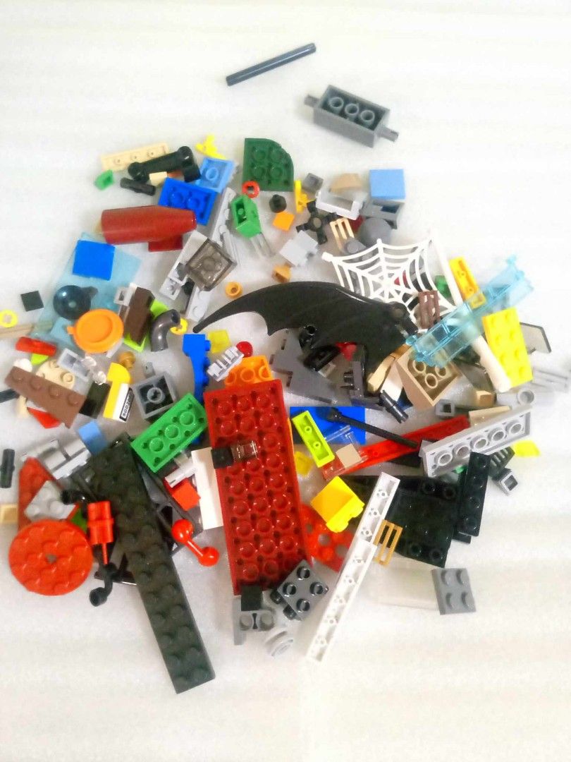 Lego Bricks Lot (Category: Lego & Building Sets) located in Pasig City. Submitted by liezel-liezel (Listing ID 1268172256, Image 2). Description: Loose lego bricks Pasig Location Shipping at your expense.