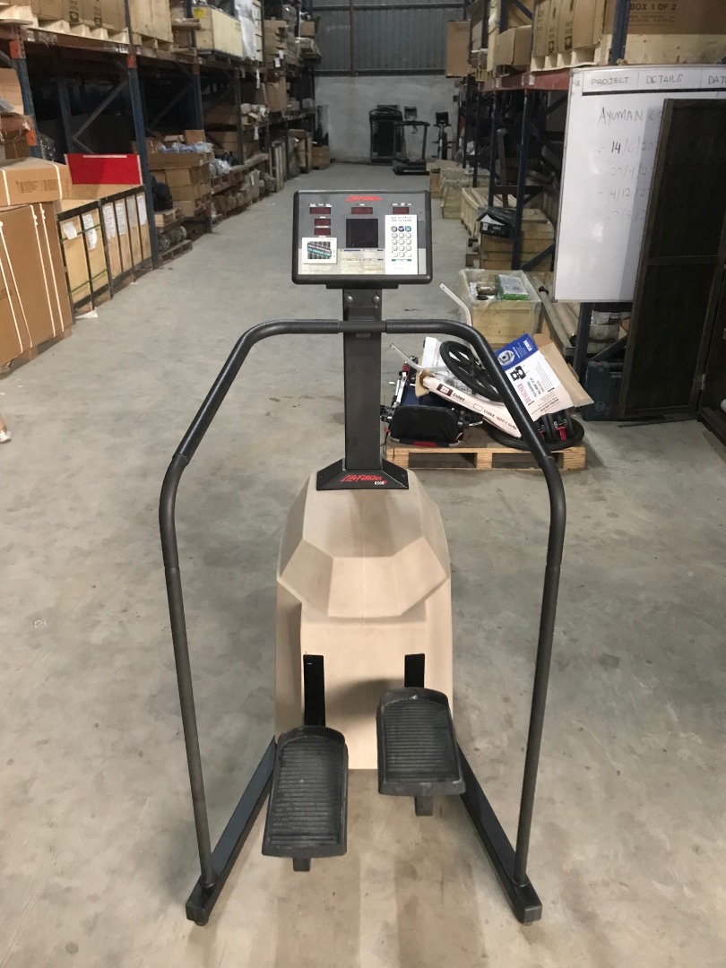 Life fitness stepper best sale 9500hr