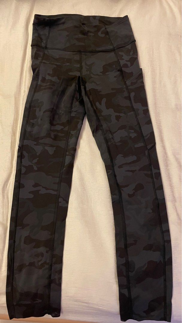 Lululemon fast and free leggings 23” camo size 4, Women's Fashion,  Activewear on Carousell
