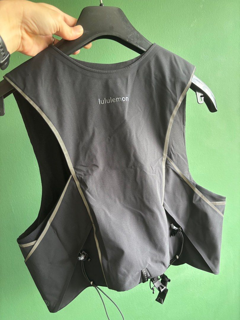 Fast and Free Trail Running Vest