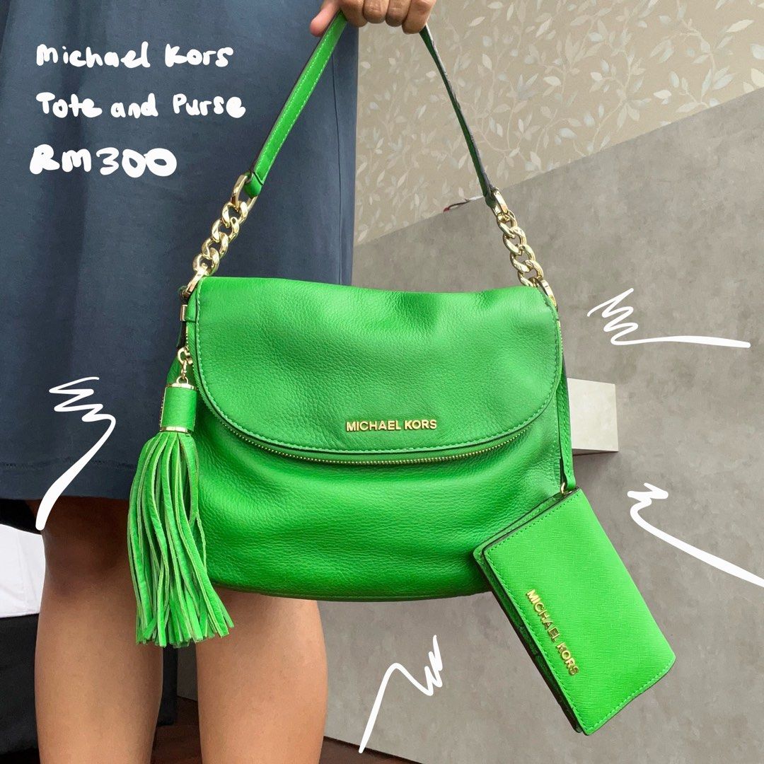 Buy Michael Kors Women Green Solid Leather Shoulder Bag for Women Online |  The Collective