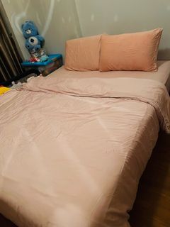 (Category: ) located in . Submitted by minzzzz (Listing ID 1268253189, Image 1). Description: .
