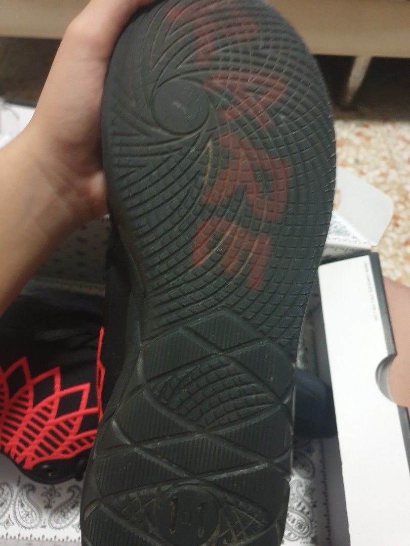 MB01 Black Blast, Men's Fashion, Footwear, Sneakers on Carousell